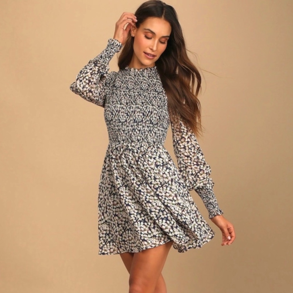 Lulus Floral Forever Navy Blue Floral Print Smocked Skater Dress - Size L
